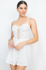 Load image into Gallery viewer, Weekend Stroll in Classy White
