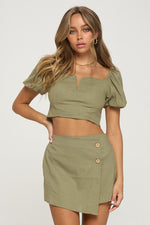 Load image into Gallery viewer, Straight To The Point in Timeless Olive
