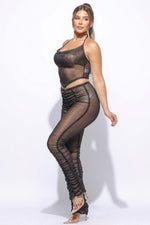 Load image into Gallery viewer, The Rundown Halter Top &amp; Pants Set

