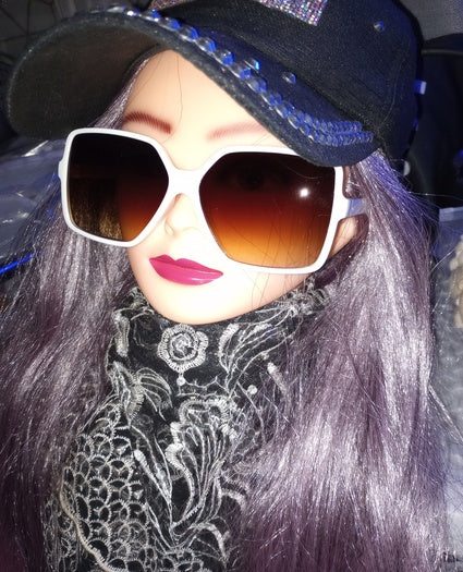 Oversized "Good Girl" Sunglasses