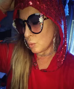 Load image into Gallery viewer, Unique &quot;Bossy&quot; Bling Rim Sunglasses
