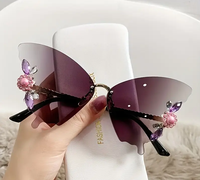 Fire "Baddieful" Butterfly Sunglasses