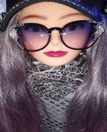 Load image into Gallery viewer, Unique &quot;Bossy&quot; Bling Rim Sunglasses
